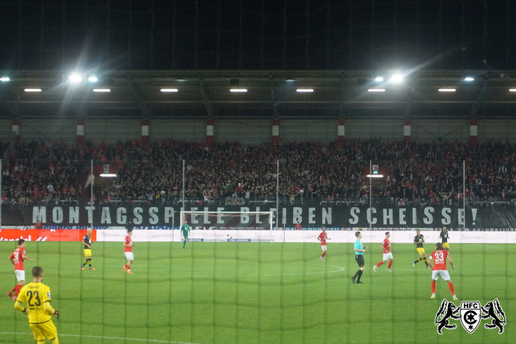 11. Spieltag: Hallescher FC vs. Borussia Dortmund II